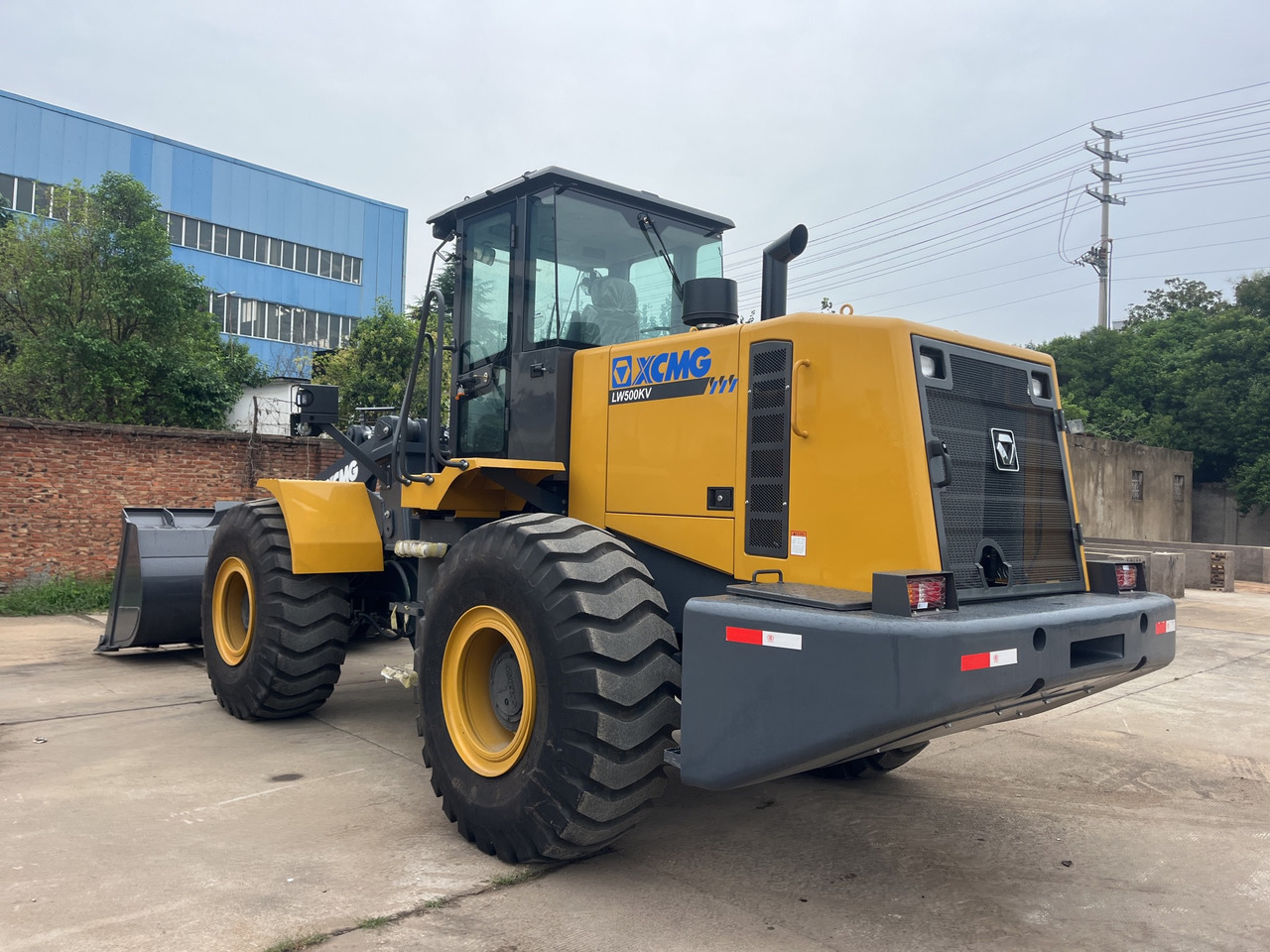 XCMG 2019 used 5ton wheel loader LW500KV with low hours - Wheel loader: picture 2 XCMG 2019 used 5ton wheel loader LW500KV with low hours - Wheel loader: picture 2