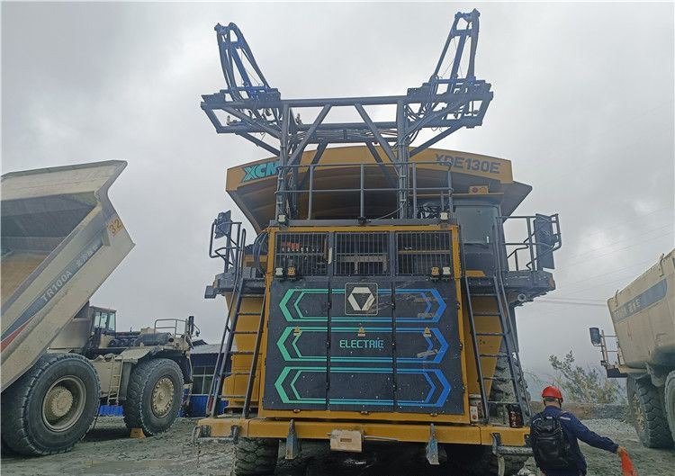 XCMG Factory Xde130e 2022 Year High Performance 130 Ton Used Tipper Dump Truck for Mining - Rigid dumper/ Rock truck: picture 2 XCMG Factory Xde130e 2022 Year High Performance 130 Ton Used Tipper Dump Truck for Mining - Rigid dumper/ Rock truck: picture 2