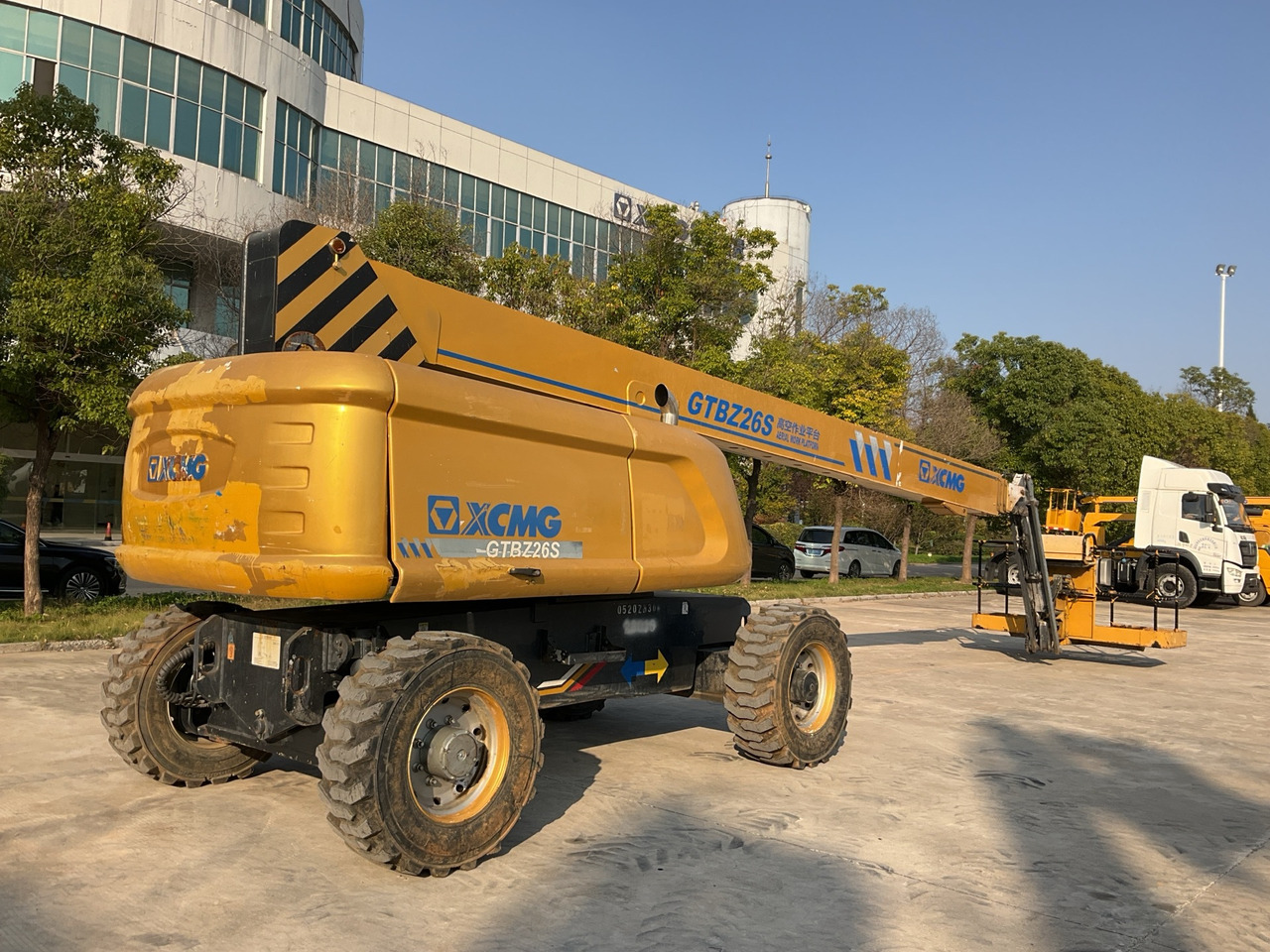 XCMG Official Used Cherry Picker Boom Lift 26m GTBZ26S Aerial Work Platform Price List - Telescopic boom: picture 3 XCMG Official Used Cherry Picker Boom Lift 26m GTBZ26S Aerial Work Platform Price List - Telescopic boom: picture 3