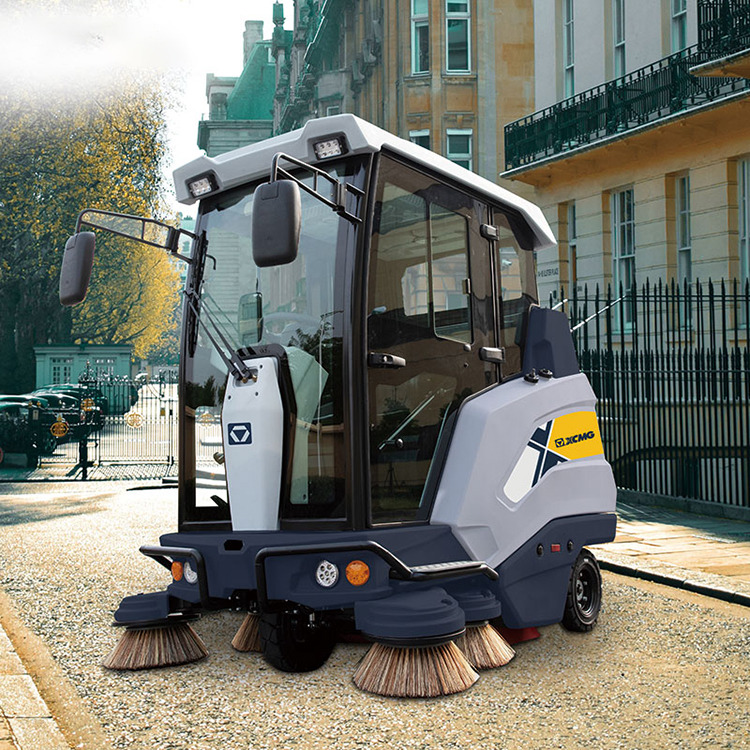 XCMG Official XGHD160ASAC Road Street Sweeper Truck Ride On Floor Sweeper - Industrial sweeper: picture 2 XCMG Official XGHD160ASAC Road Street Sweeper Truck Ride On Floor Sweeper - Industrial sweeper: picture 2