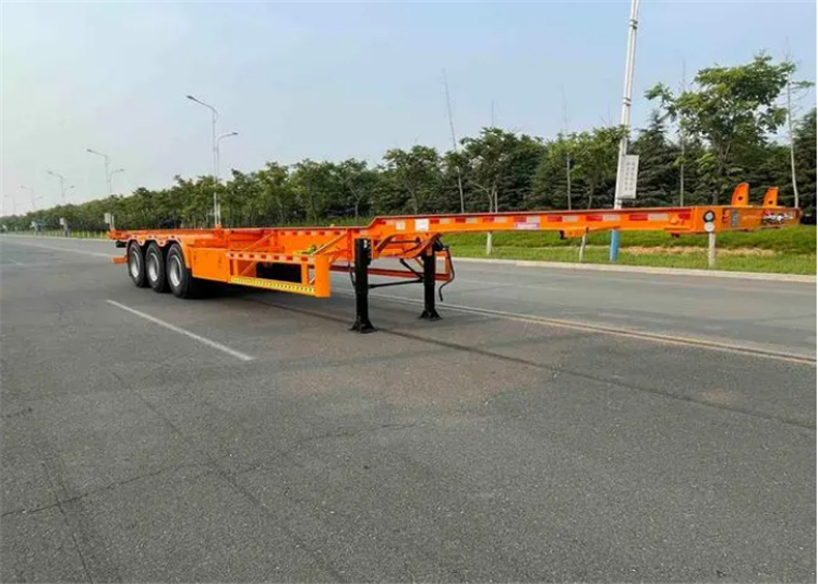 XCMG Official XLYZ9420TJZ Flatbed Container Carrier Semi Trailer - Container transporter/ Swap body semi-trailer: picture 4 XCMG Official XLYZ9420TJZ Flatbed Container Carrier Semi Trailer - Container transporter/ Swap body semi-trailer: picture 4