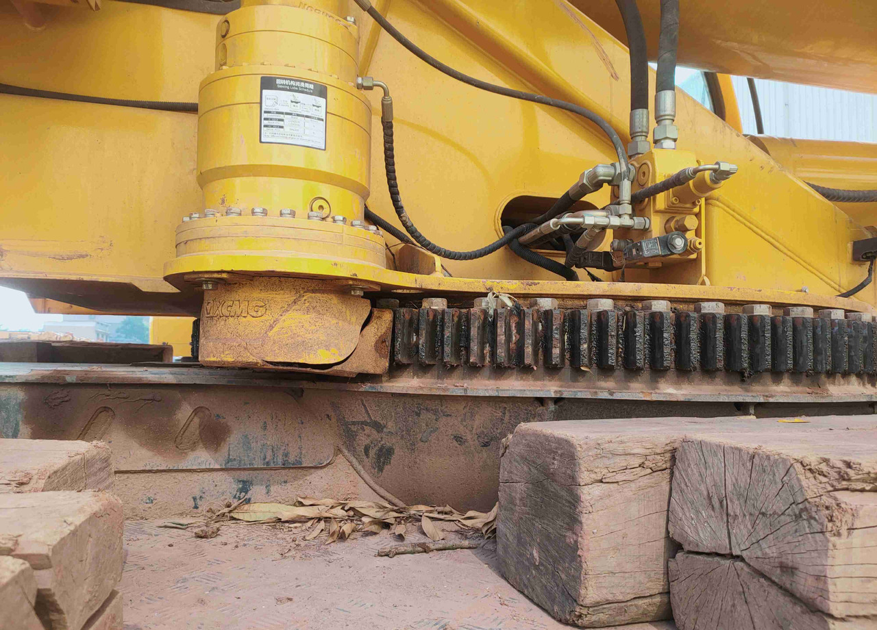 XCMG QY50K5D_1 50ton mobile crane truck price - Mobile crane: picture 2 XCMG QY50K5D_1 50ton mobile crane truck price - Mobile crane: picture 2