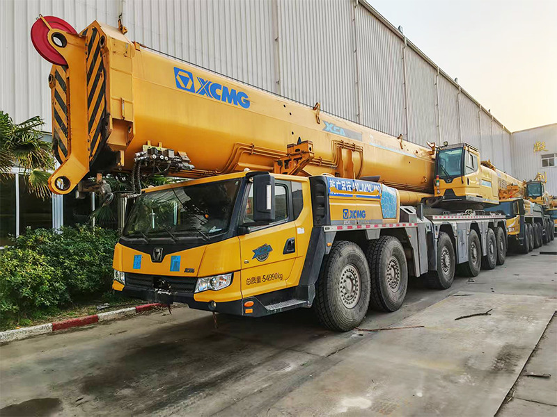XCMG used XCA460 460ton mobile hydraulic all terrain crane price - All terrain crane: picture 3 XCMG used XCA460 460ton mobile hydraulic all terrain crane price - All terrain crane: picture 3
