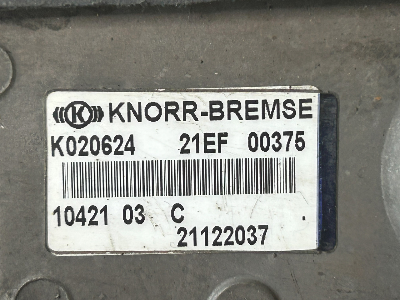 KNORR-BREMSE TRAILER EBS CONTROL VALVE / EUROPE / VOLVO - Brake valve: picture 3 KNORR-BREMSE TRAILER EBS CONTROL VALVE / EUROPE / VOLVO - Brake valve: picture 3