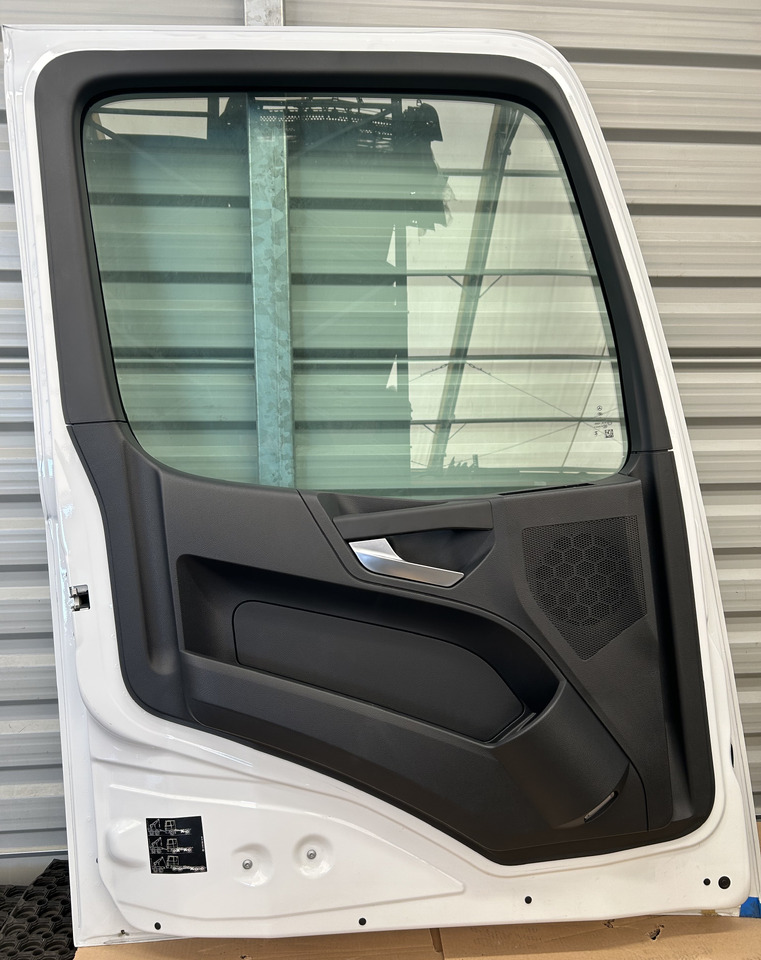 MERCEDES DOOR LEFT narrow cab M-CLASSIC SPACE ACTROS AROCS MP4 MP5 BRAND NEW - Door and parts: picture 2 MERCEDES DOOR LEFT narrow cab M-CLASSIC SPACE ACTROS AROCS MP4 MP5 BRAND NEW - Door and parts: picture 2