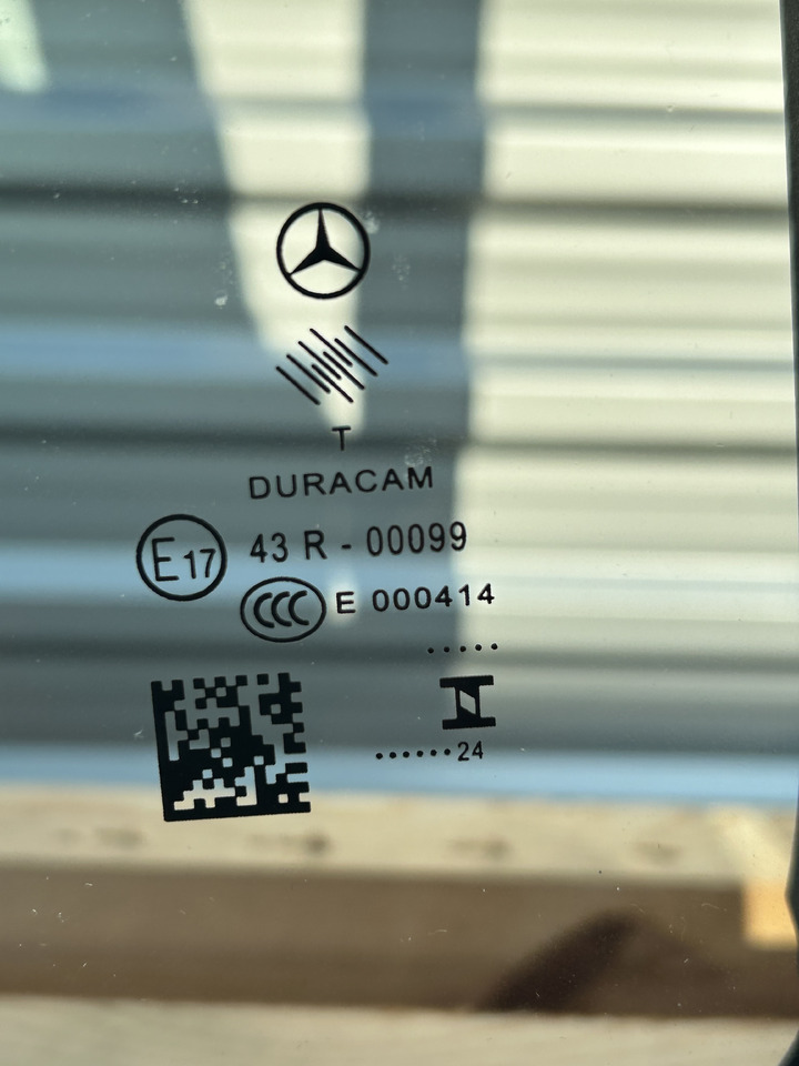 New Door and parts MERCEDES DOOR RIGHT  narrow cab M-CLASSIC SPACE  ACTROS AROCS MP4 MP5 BRAND NEW: picture 7