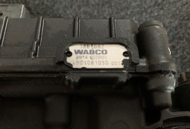 WABCO 1867002 DAF XF 106 truck - Brake valve for Truck: picture 3 WABCO 1867002 DAF XF 106 truck - Brake valve for Truck: picture 3
