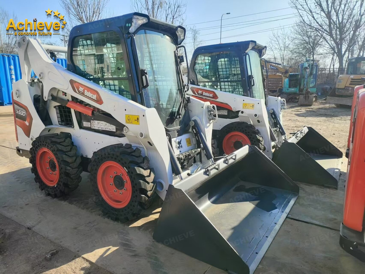 Bobcat S530 48.9hp 2815kg the smallest vertical-lift-path loader 【ACHIEVE】 TOP CONDITION!!! - Skid steer loader: picture 1 Bobcat S530 48.9hp 2815kg the smallest vertical-lift-path loader 【ACHIEVE】 TOP CONDITION!!! - Skid steer loader: picture 1