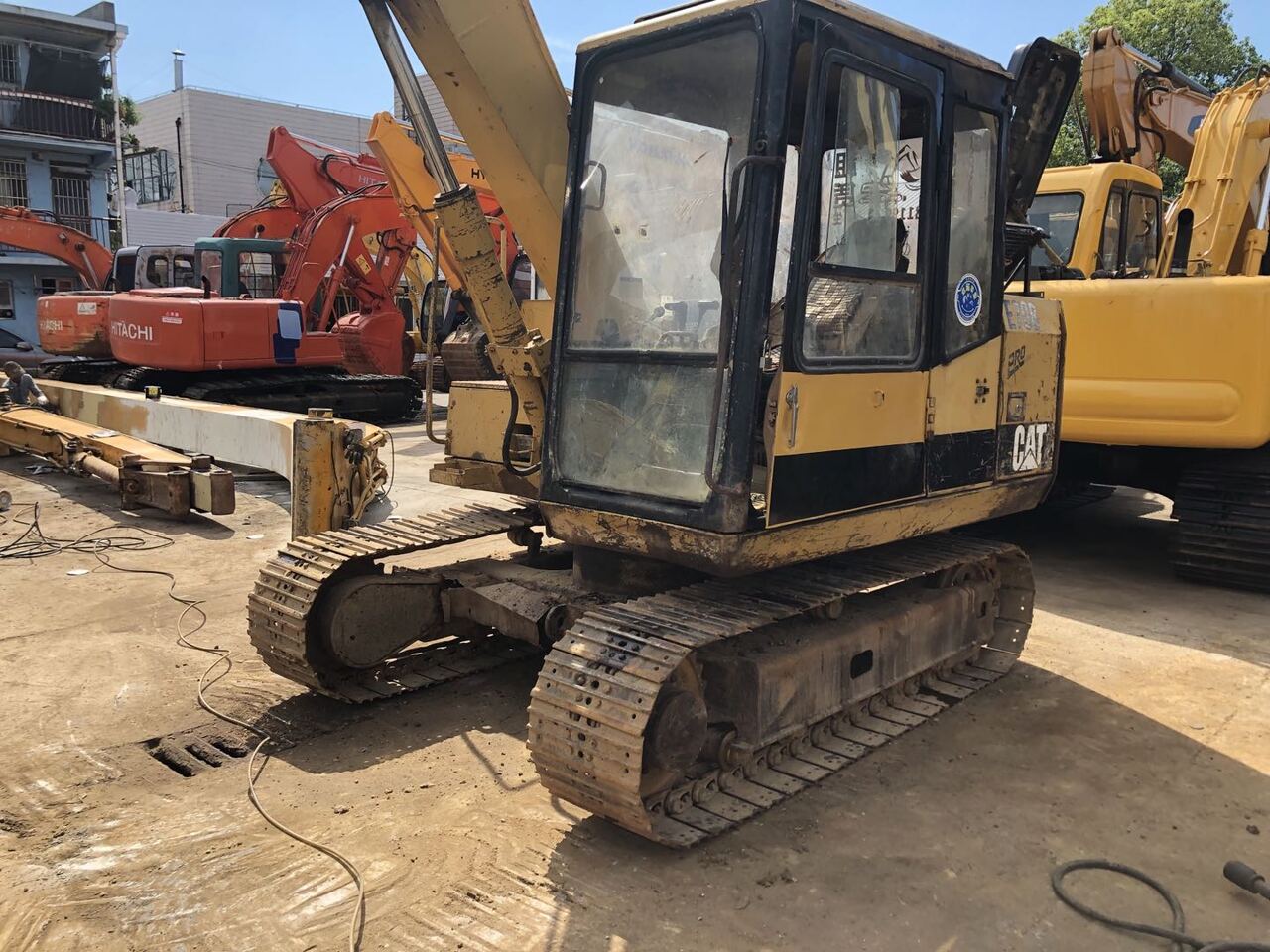 CATERPILLAR E70B - Crawler excavator: picture 5 CATERPILLAR E70B - Crawler excavator: picture 5