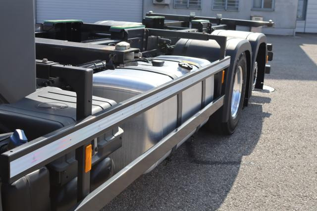 Mercedes-Benz Actros 2553 L - Container transporter/ Swap body truck: picture 4 Mercedes-Benz Actros 2553 L - Container transporter/ Swap body truck: picture 4