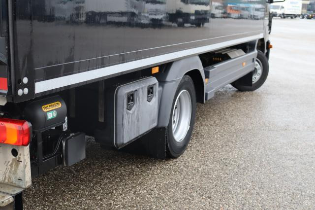 Mercedes-Benz Atego 1223L 6M KOFFER - Box truck: picture 5 Mercedes-Benz Atego 1223L 6M KOFFER - Box truck: picture 5