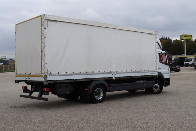Mercedes-Benz Atego 1224 L - Curtain side truck: picture 3 Mercedes-Benz Atego 1224 L - Curtain side truck: picture 3