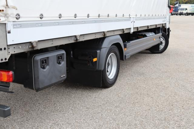 Mercedes-Benz Atego 1224 L - Curtain side truck: picture 5 Mercedes-Benz Atego 1224 L - Curtain side truck: picture 5