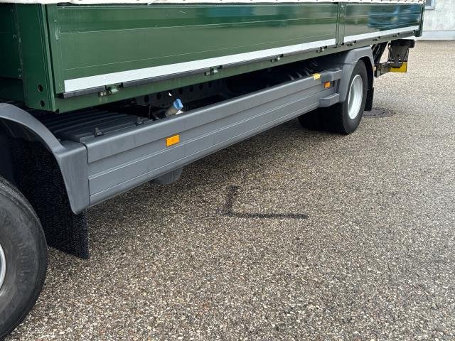 Mercedes-Benz Atego 1523 L - Curtain side truck: picture 4 Mercedes-Benz Atego 1523 L - Curtain side truck: picture 4
