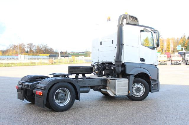 Mercedes-Benz AXOR 1845LS EURO3 - Tractor truck: picture 4 Mercedes-Benz AXOR 1845LS EURO3 - Tractor truck: picture 4
