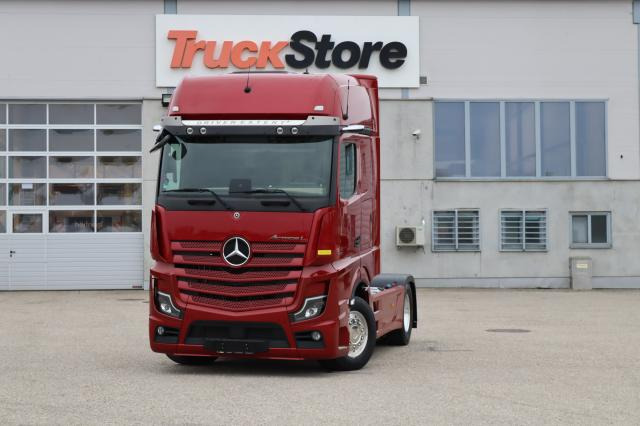 Mercedes-Benz Actros 1851 LS - Tractor truck: picture 1 Mercedes-Benz Actros 1851 LS - Tractor truck: picture 1