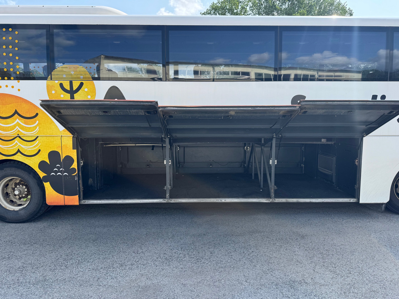 SCANIA OmniExpress 360 - Coach: picture 3 SCANIA OmniExpress 360 - Coach: picture 3