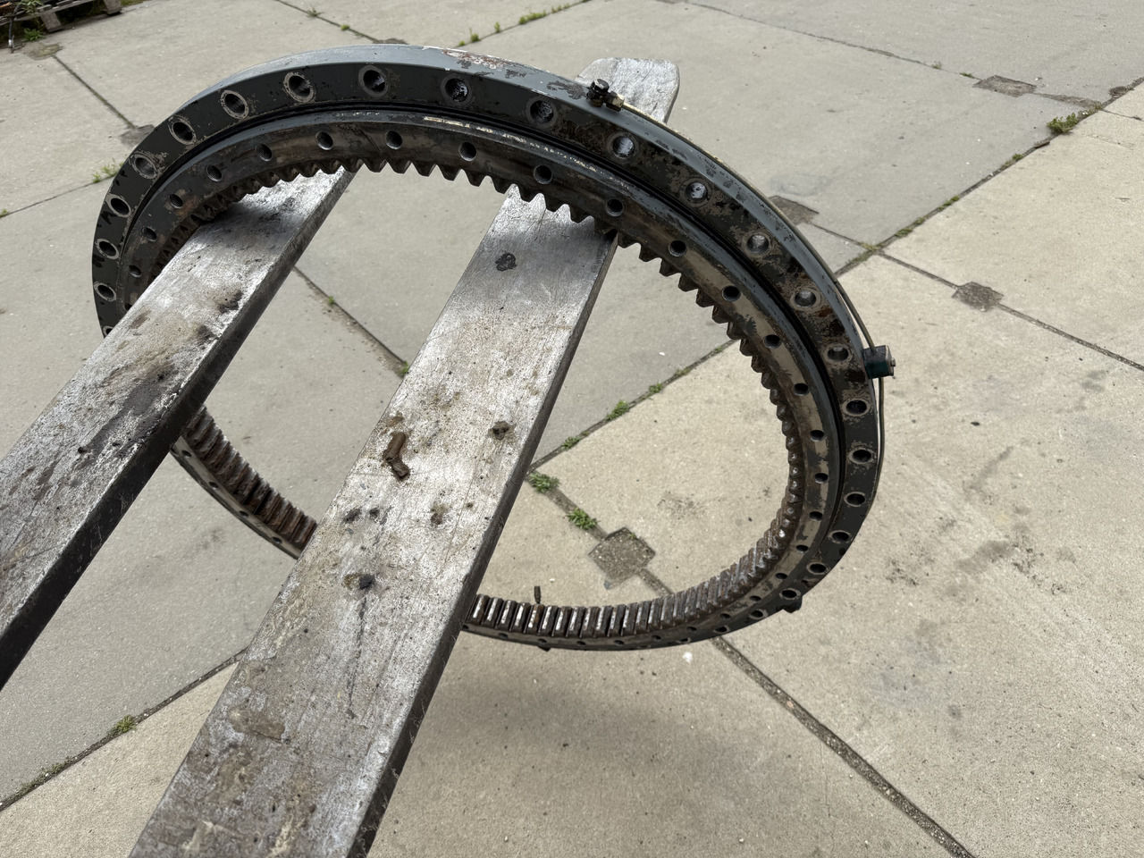 LIEBHERR A314 - Slewing ring for Excavator: picture 4 LIEBHERR A314 - Slewing ring for Excavator: picture 4