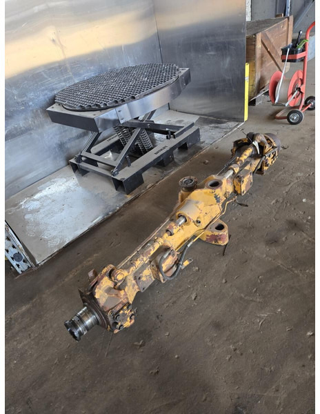 Liebherr APLB355 - Front axle: picture 3 Liebherr APLB355 - Front axle: picture 3