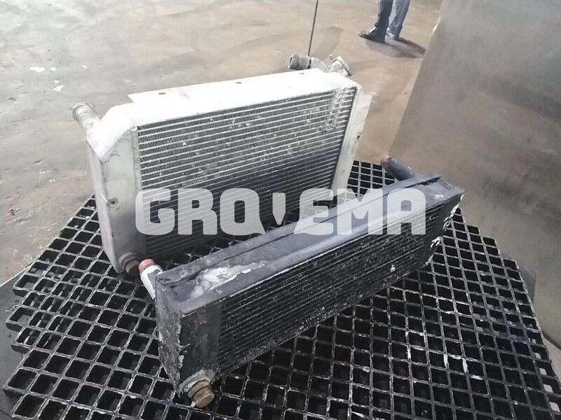 Liebherr Combined Radiator - A/C part: picture 2 Liebherr Combined Radiator - A/C part: picture 2