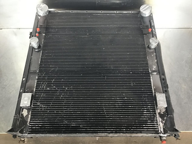 Liebherr Combined Radiator - Radiator: picture 1 Liebherr Combined Radiator - Radiator: picture 1