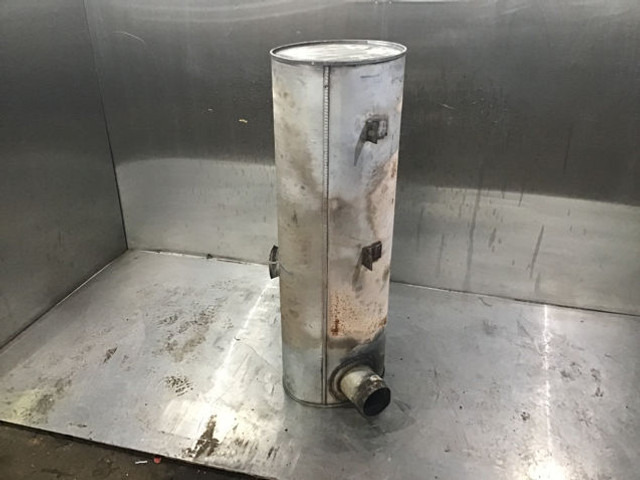 Liebherr Exhaust Silencer - Muffler: picture 2 Liebherr Exhaust Silencer - Muffler: picture 2