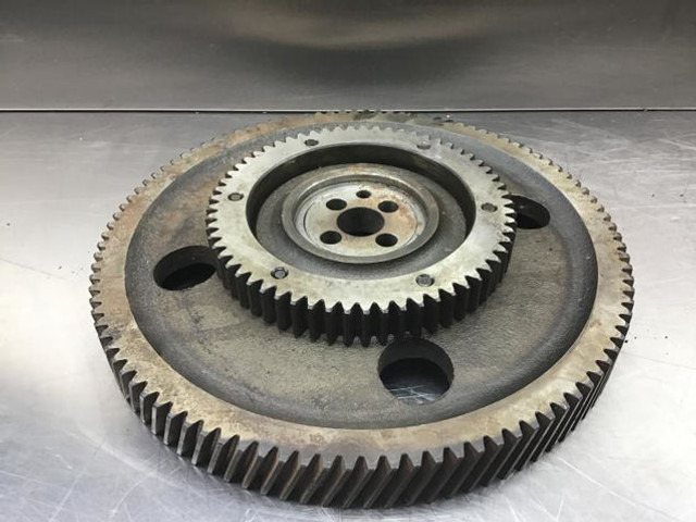 Liebherr Gear Wheel - Engine and parts: picture 2 Liebherr Gear Wheel - Engine and parts: picture 2