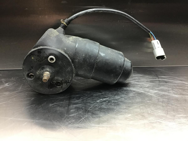 Liebherr R914STD / R914HDSL / R914B / R904 / A904 Li / A902 Li / A900B Li / A316 / A902 INDUSTRIAL / A932 Li / A912 Li / A924 li / A914 L - Wiper: picture 3 Liebherr R914STD / R914HDSL / R914B / R904 / A904 Li / A902 Li / A900B Li / A316 / A902 INDUSTRIAL / A932 Li / A912 Li / A924 li / A914 L - Wiper: picture 3