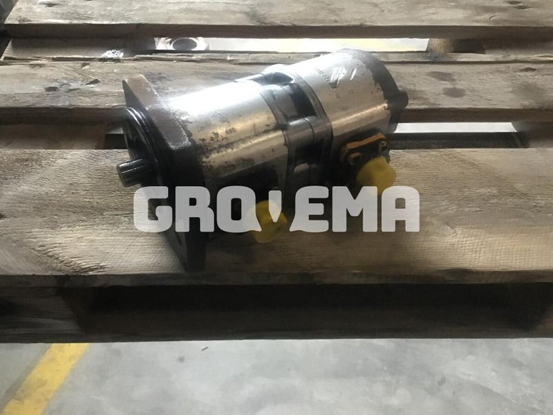 Liebherr R954B / R964B / R974B / R964 - Hydraulic pump: picture 1 Liebherr R954B / R964B / R974B / R964 - Hydraulic pump: picture 1