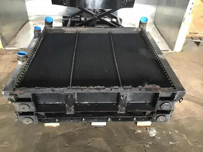 Liebherr Radiator - Radiator: picture 2 Liebherr Radiator - Radiator: picture 2