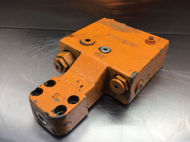 Hydraulics Liebherr Safety Valve: picture 7
