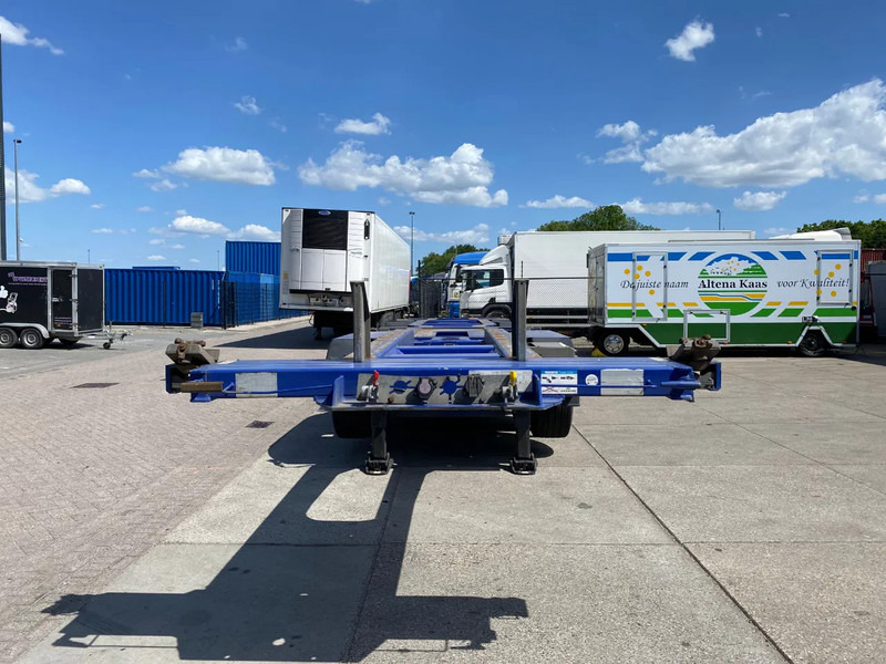 Broshuis 2Connect 2AKCC / 4 Axles / 3x Steering Axle / 2x Lift Axle - Container transporter/ Swap body semi-trailer: picture 5 Broshuis 2Connect 2AKCC / 4 Axles / 3x Steering Axle / 2x Lift Axle - Container transporter/ Swap body semi-trailer: picture 5