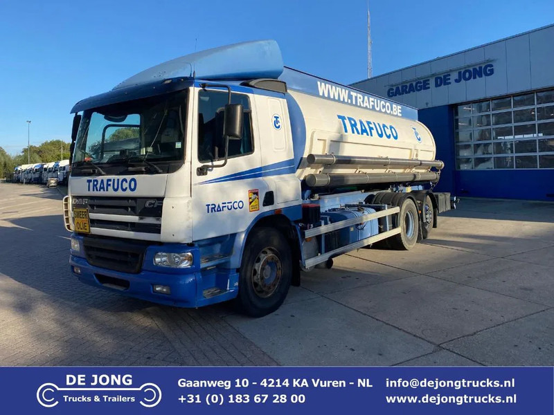 DAF CF 75.310 / Manual / 16000 LT / 5 Compartments / ADR / Euro 3 - Tanker truck: picture 1 DAF CF 75.310 / Manual / 16000 LT / 5 Compartments / ADR / Euro 3 - Tanker truck: picture 1