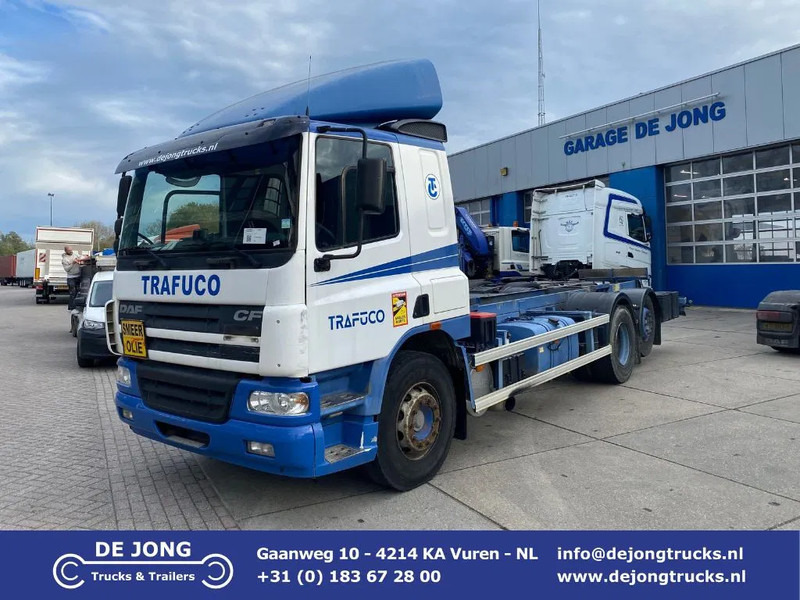 DAF CF 75.310 / Manual / Euro 3 - Cab chassis truck: picture 1 DAF CF 75.310 / Manual / Euro 3 - Cab chassis truck: picture 1