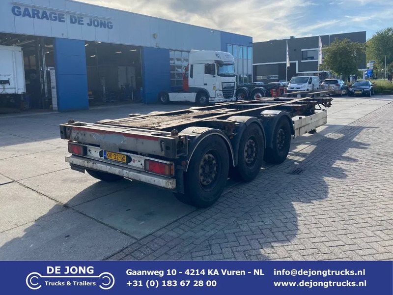 Schmitz Cargobull SCF 24 Chassis / SAF + Disc / 2x Extendable / Lift Axle - Container transporter/ Swap body semi-trailer: picture 1 Schmitz Cargobull SCF 24 Chassis / SAF + Disc / 2x Extendable / Lift Axle - Container transporter/ Swap body semi-trailer: picture 1