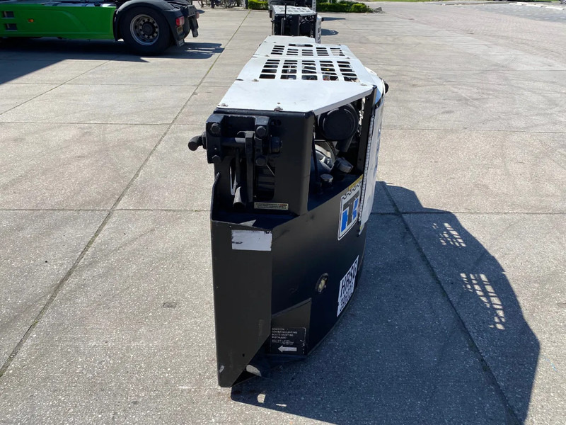 THERMO KING Genset Clip-on SG 3000 / 2013 / 15023 hrs. - Generator set: picture 2 THERMO KING Genset Clip-on SG 3000 / 2013 / 15023 hrs. - Generator set: picture 2