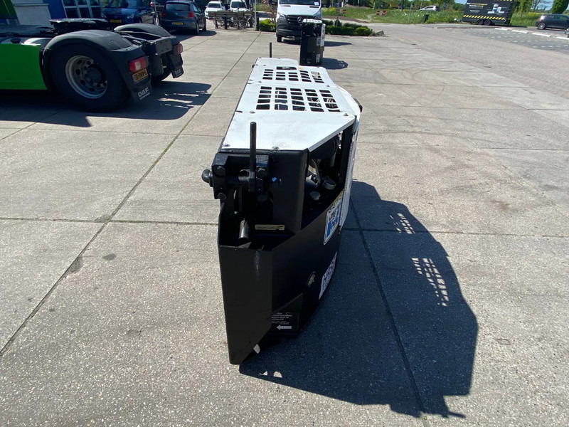 THERMO KING Genset Clip-on SG 3000 / 2013 / 16213 hrs. - Generator set: picture 2 THERMO KING Genset Clip-on SG 3000 / 2013 / 16213 hrs. - Generator set: picture 2