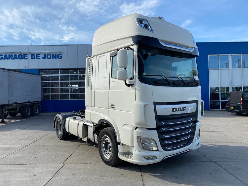 DAF XF 106.480 SSC / Retarder / 2x Tank / Stand Airco - Tractor truck: picture 3 DAF XF 106.480 SSC / Retarder / 2x Tank / Stand Airco - Tractor truck: picture 3