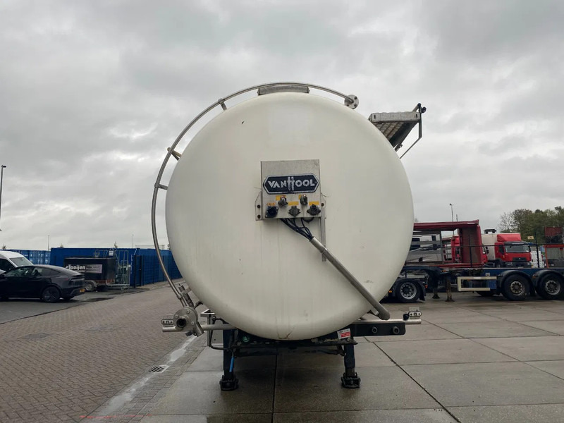 Van Hool Tank / 24.000 LT / Inox / BPW - Tanker semi-trailer: picture 4 Van Hool Tank / 24.000 LT / Inox / BPW - Tanker semi-trailer: picture 4