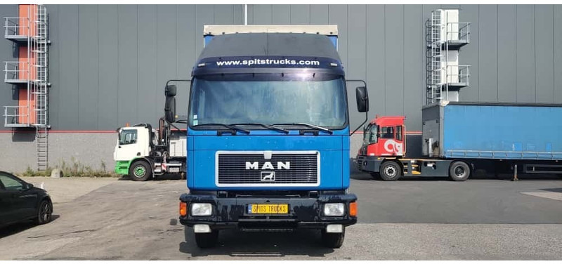 MAN 18.272 Erhel Hydris Lift + Dakspoiler - Curtain side truck: picture 2 MAN 18.272 Erhel Hydris Lift + Dakspoiler - Curtain side truck: picture 2