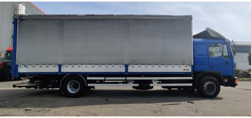 Curtain side truck MAN 18.272 Erhel Hydris Lift + Dakspoiler: picture 7