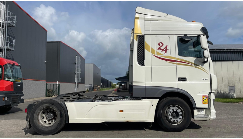 DAF XF 530 Retarder+ Kipperhydrauliek+ koelkast - Tractor truck: picture 4 DAF XF 530 Retarder+ Kipperhydrauliek+ koelkast - Tractor truck: picture 4