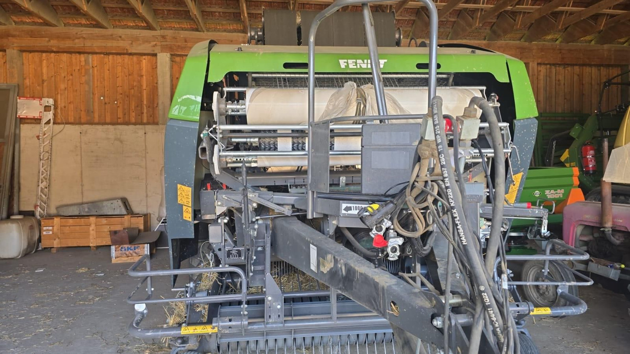Fendt Rotana 160 V - Round baler, Bale wrapper: picture 5 Fendt Rotana 160 V - Round baler, Bale wrapper: picture 5