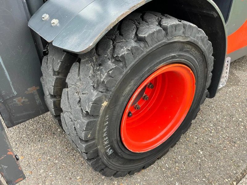 Electric forklift Linde E70-01: picture 10