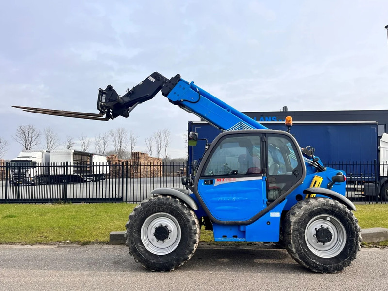 Manitou MT932 - Telescopic handler: picture 3 Manitou MT932 - Telescopic handler: picture 3