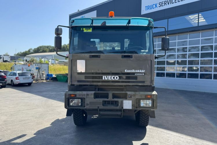 Iveco 260E44W 6x6 Hiab 26T - Hook lift truck: picture 2 Iveco 260E44W 6x6 Hiab 26T - Hook lift truck: picture 2