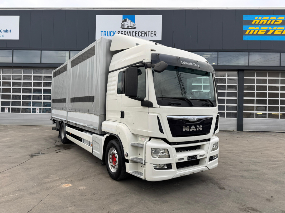 MAN TGS 18.440 4x2 - Curtain side truck: picture 3 MAN TGS 18.440 4x2 - Curtain side truck: picture 3