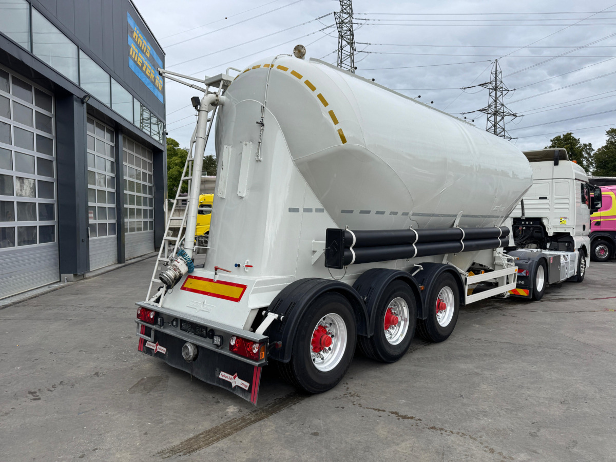 SPITZER 34m3 - Silo semi-trailer: picture 4 SPITZER 34m3 - Silo semi-trailer: picture 4