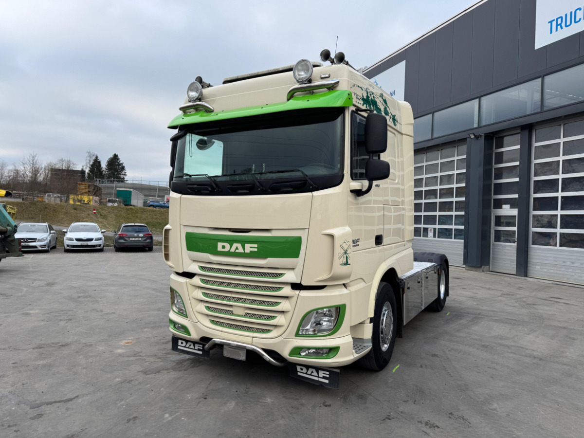 DAF XF460 4x2 - Tractor truck: picture 1 DAF XF460 4x2 - Tractor truck: picture 1
