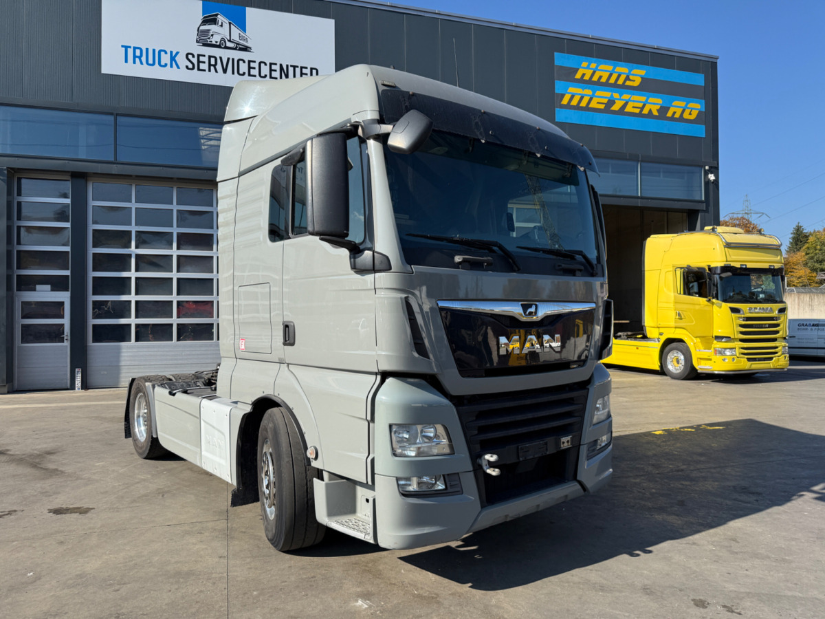 MAN TGX 18.500 4x2 (Engine defect) - Tractor truck: picture 3 MAN TGX 18.500 4x2 (Engine defect) - Tractor truck: picture 3